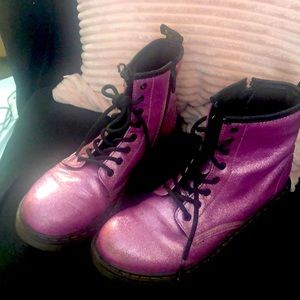 Doc Marten’s. Pink/purple Glitter size 36/ 5.5